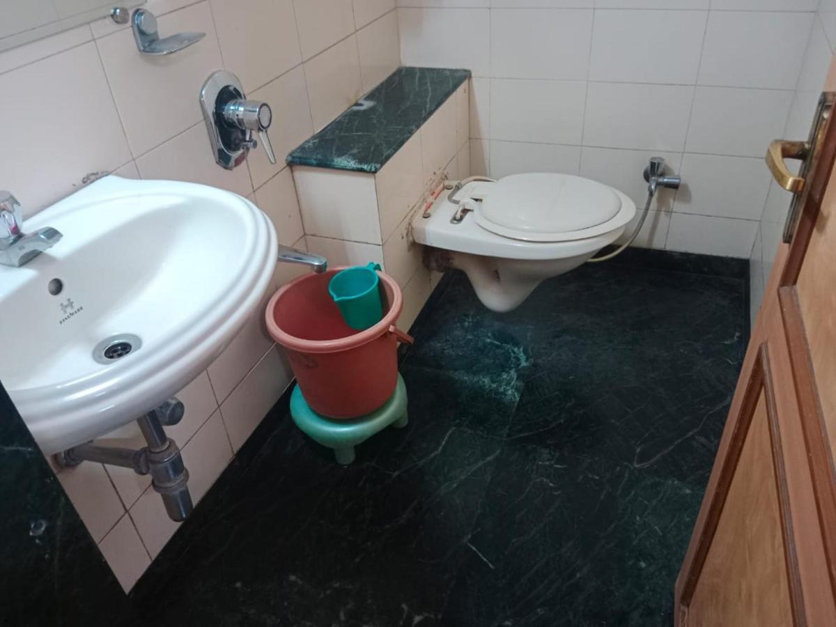 Pooja International Nashik Hotel Eksteriør billede