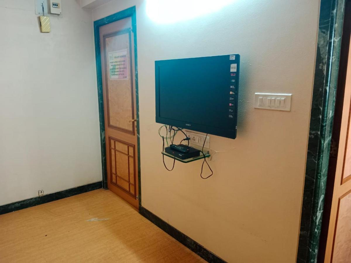 Pooja International Nashik Hotel Eksteriør billede